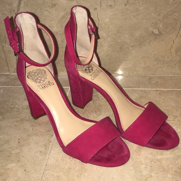 vince camuto pink suede shoes